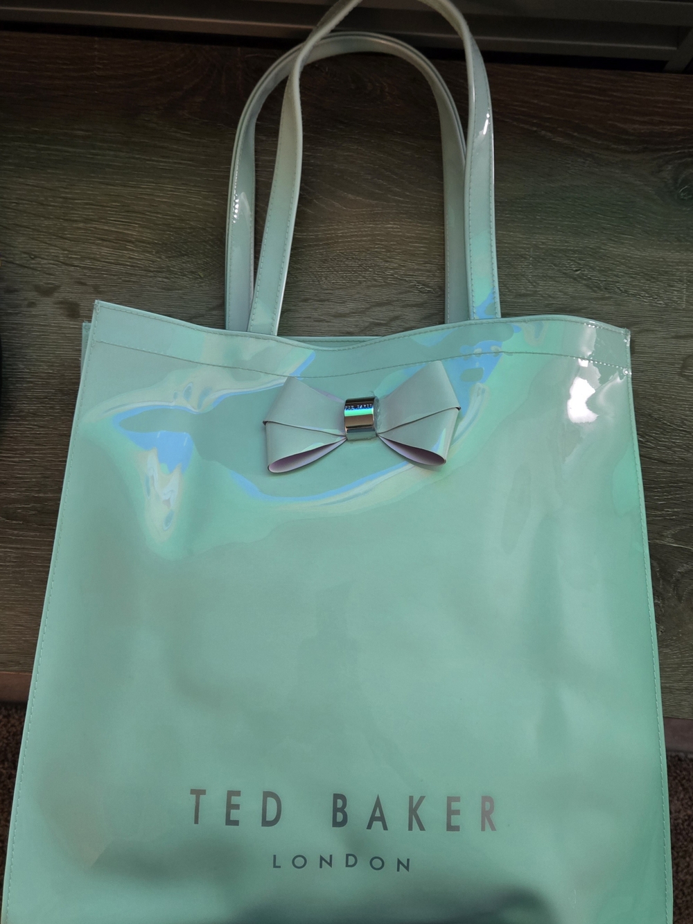 Ted Baker Mint Green Iridescent Patent Bow Large Icon Tote Bag